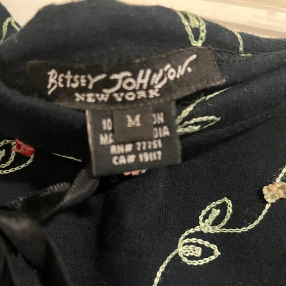 Betsey Johnson Black Skirt with Embroidery and Beading Detail size M - Picture 3 of 3